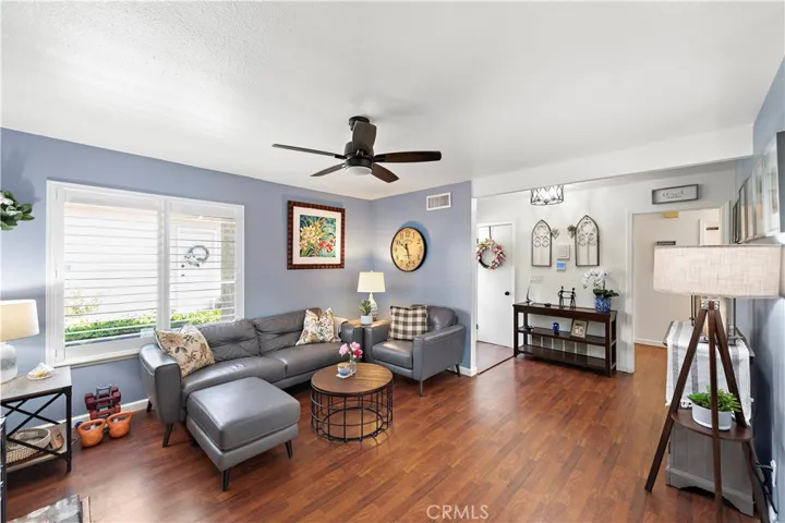 240 S Camino De Naranjas, Anaheim Hills, California 92807