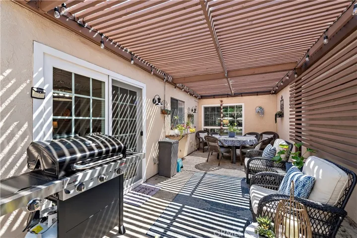 240 S Camino De Naranjas, Anaheim Hills, California 92807