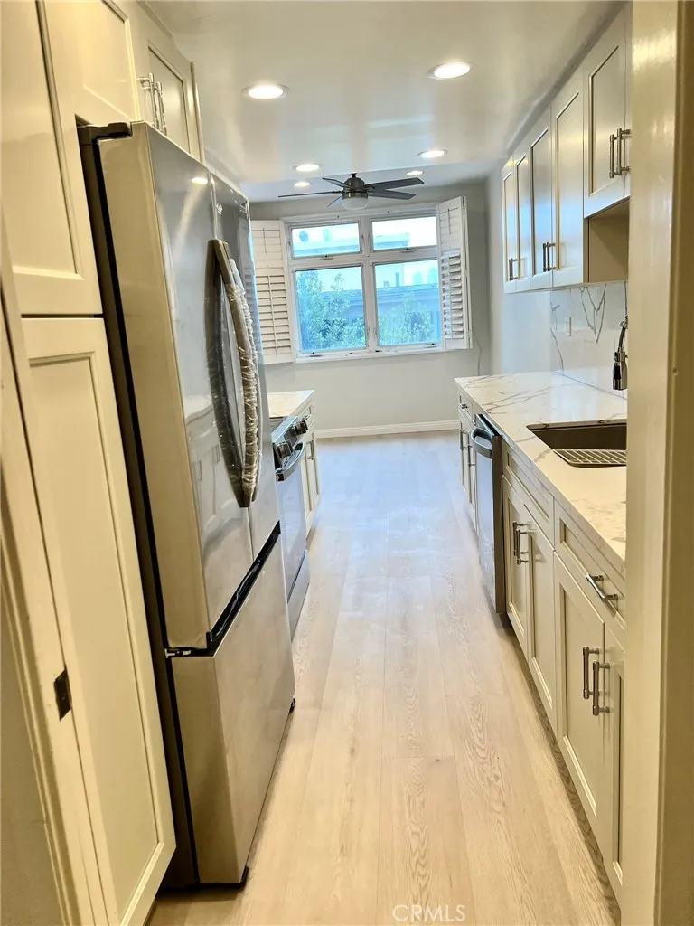 900 Euclid Street 307, Santa Monica, California 90403 home-pic-11