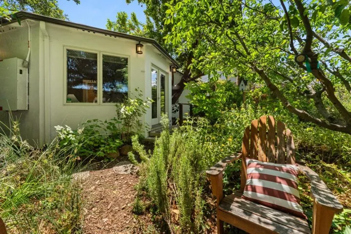 88 Mercy Street, Mountain View, California 94041