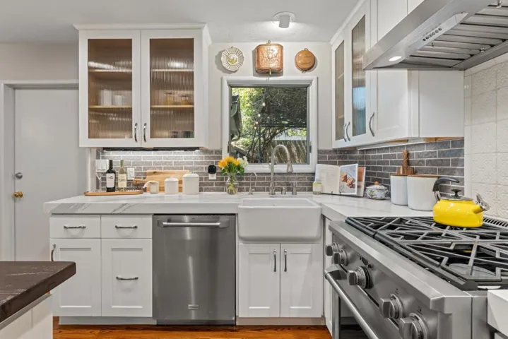 88 Mercy Street, Mountain View, California 94041