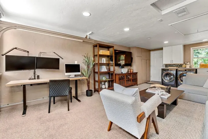88 Mercy Street, Mountain View, California 94041
