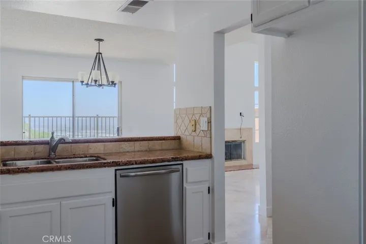 859 S Sapphire Lane, Anaheim Hills, California 92807