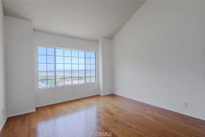 859 S Sapphire Lane, Anaheim Hills, California 92807