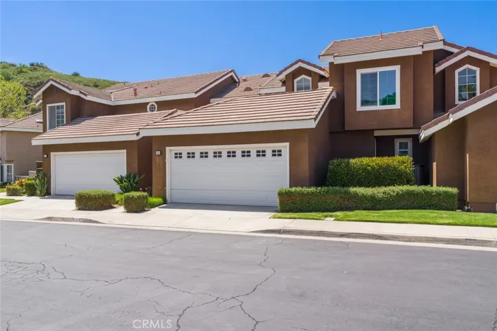 859 S Sapphire Lane, Anaheim Hills, California 92807