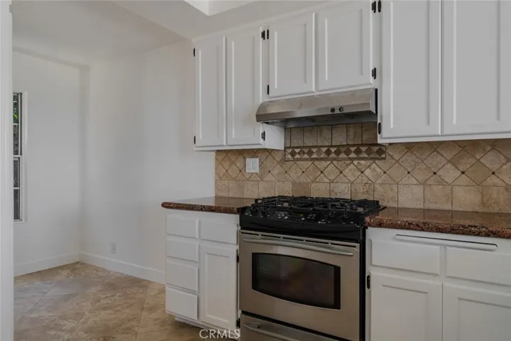 859 S Sapphire Lane, Anaheim Hills, California 92807