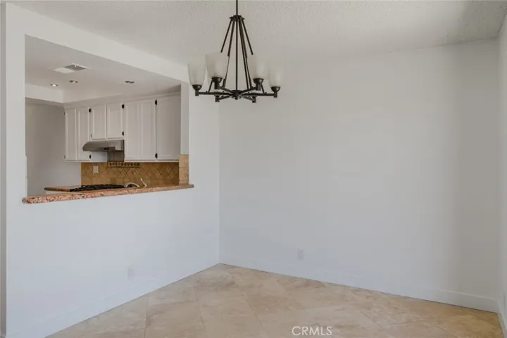 859 S Sapphire Lane, Anaheim Hills, California 92807