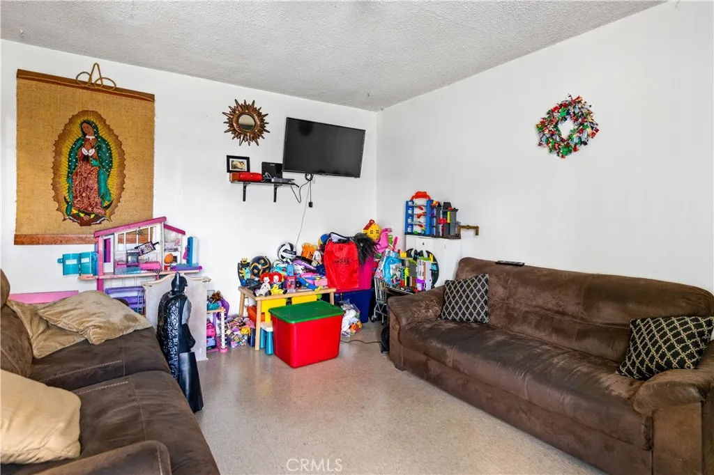 5150 Valley Boulevard, Los Angeles, California 90032 home-pic-19