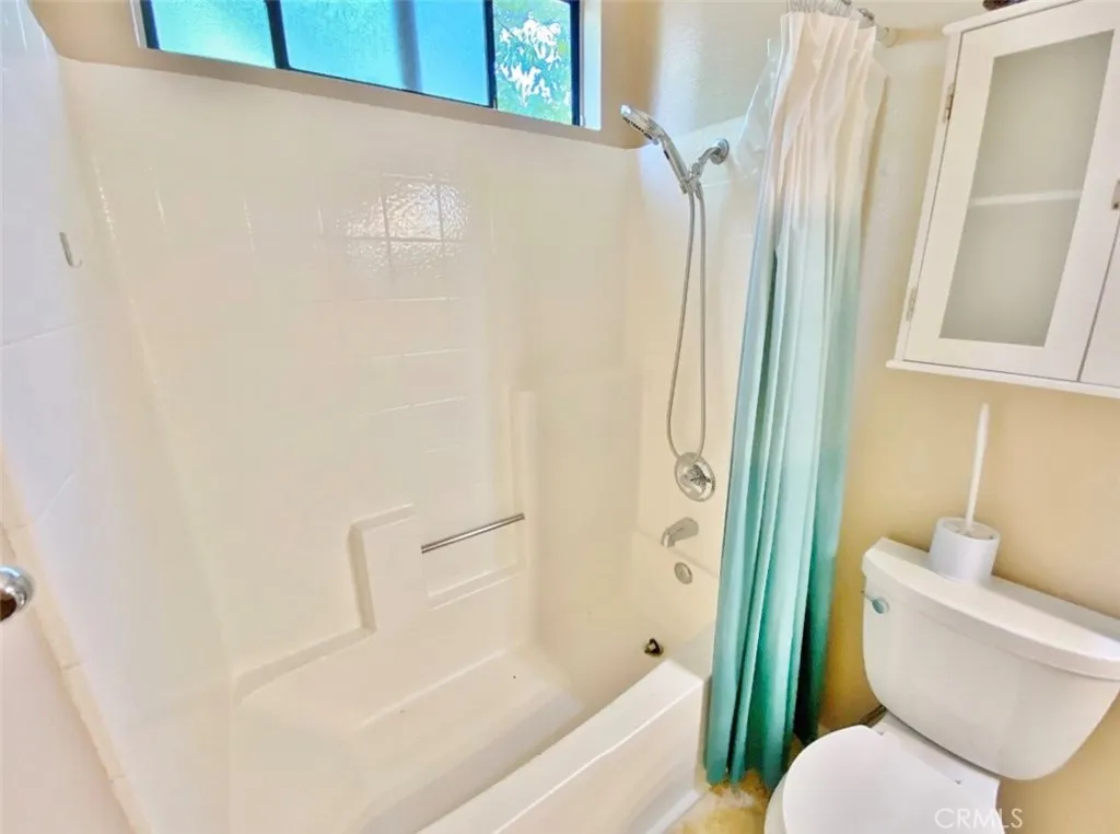 33605 Breckenridge Trail, Wildomar, California 92595 home-pic-28