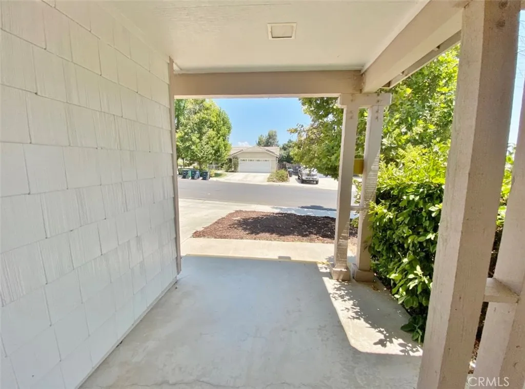 33605 Breckenridge Trail, Wildomar, California 92595 home-pic-54
