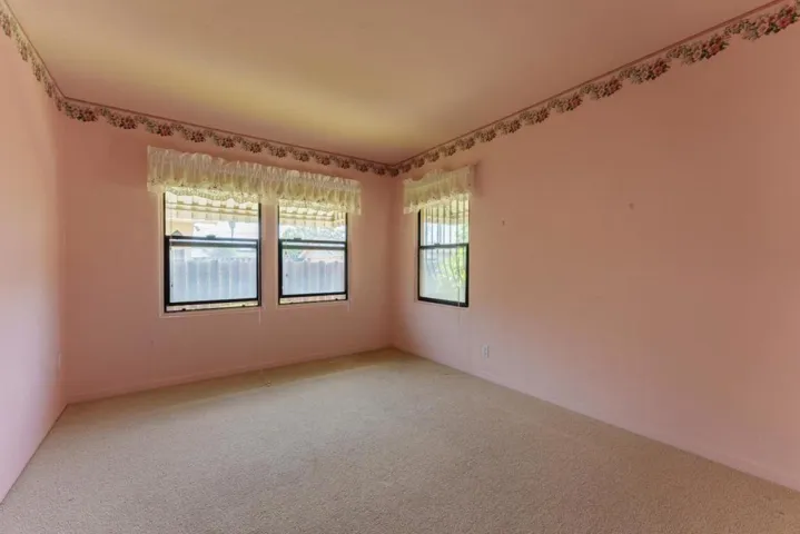 13 Orange Drive, Salinas, California 93901