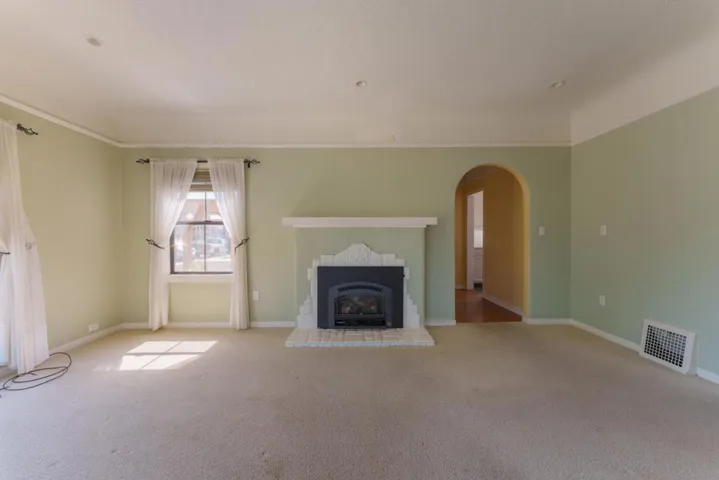 13 Orange Drive, Salinas, California 93901