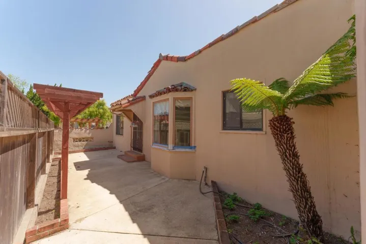 13 Orange Drive, Salinas, California 93901