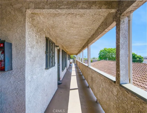 11943 Grevillea Avenue, Hawthorne, California 90250