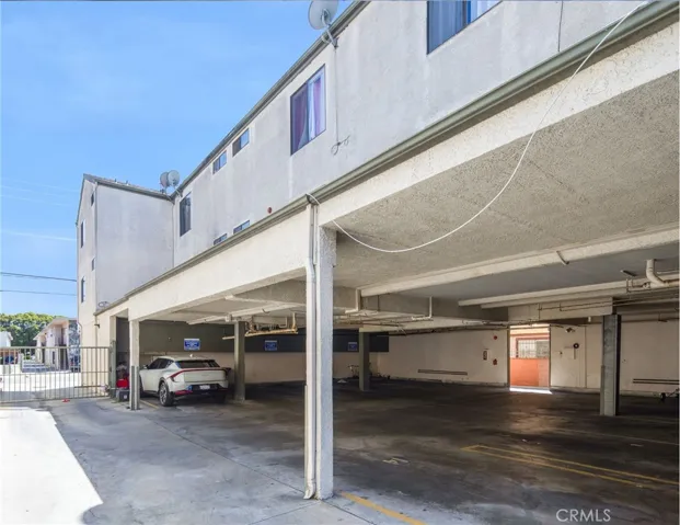11943 Grevillea Avenue, Hawthorne, California 90250