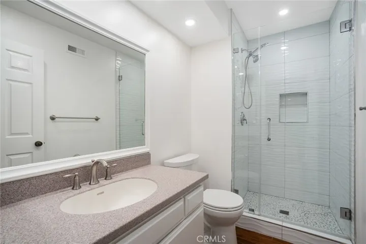 21 Hilltop Circle, Rancho Palos Verdes, California 90275