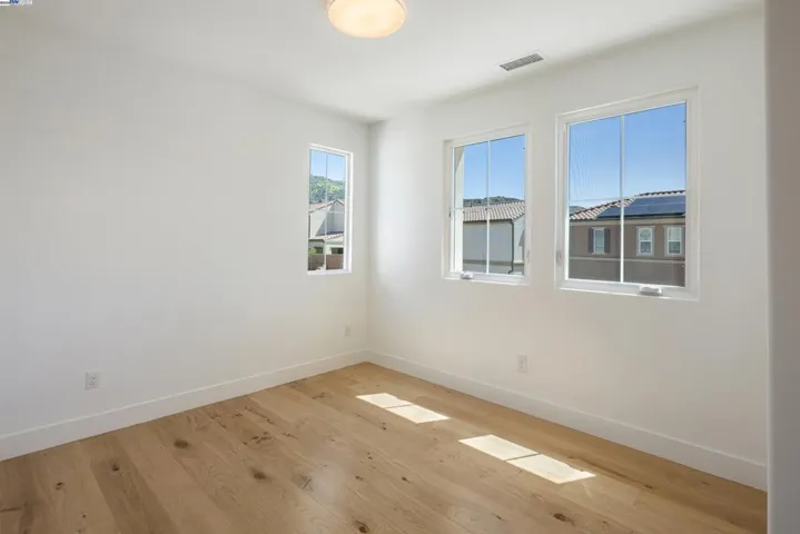 20857 W Acorn Circle, None, California 91326