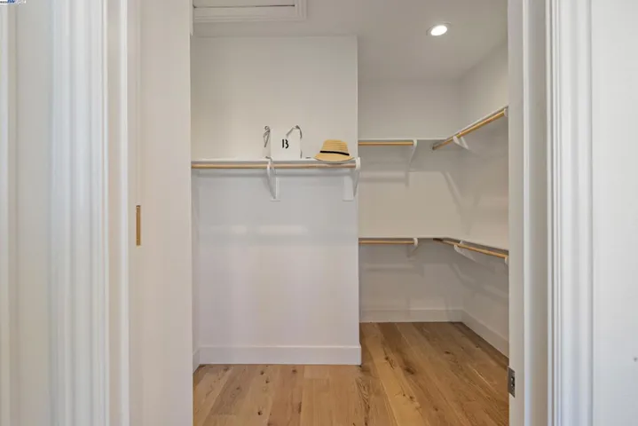 20857 W Acorn Circle, None, California 91326
