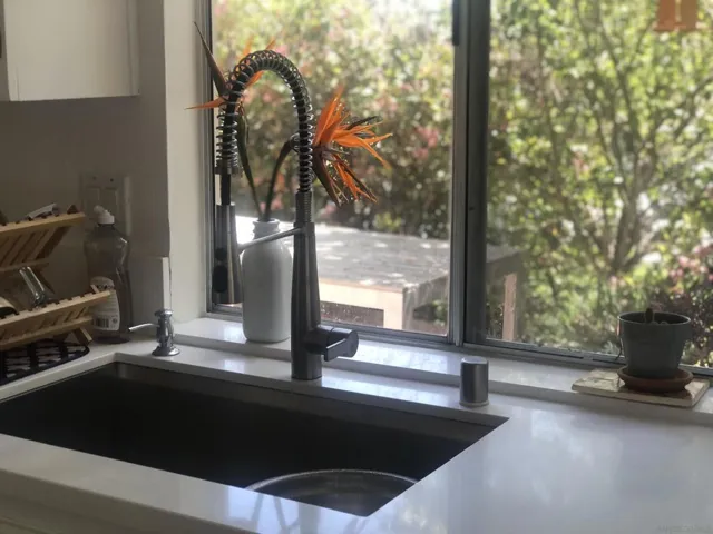 2025 Caminito San Nicholas, La Jolla, California 92037