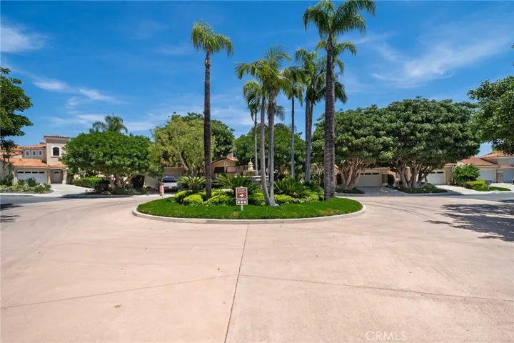 81 Via Barcaza, Coto De Caza, California 92679