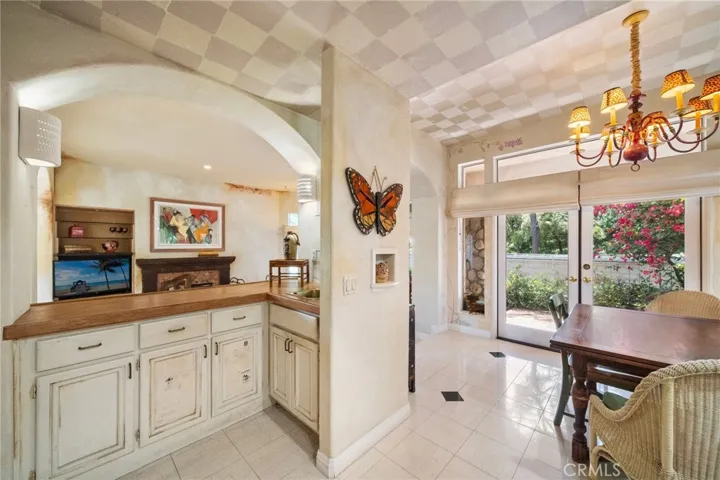 Bar area off the kitchen.