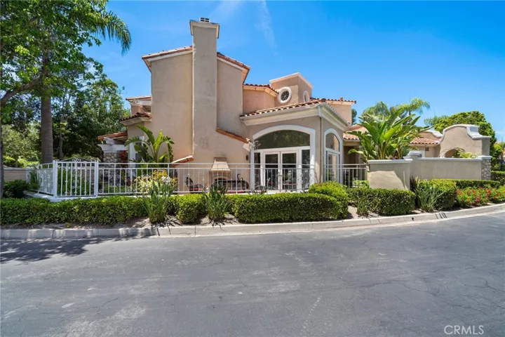81 Via Barcaza, Coto De Caza, California 92679