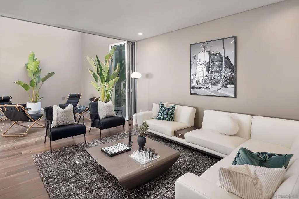 7232 Romero Dr, La Jolla, California 92037 home-pic-23