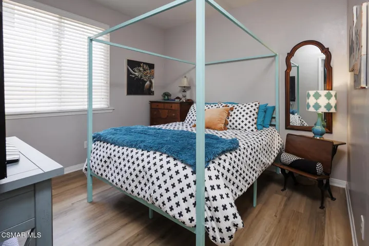 Downstairs Bedroom (4)