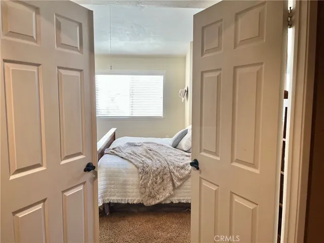 Master double door entry