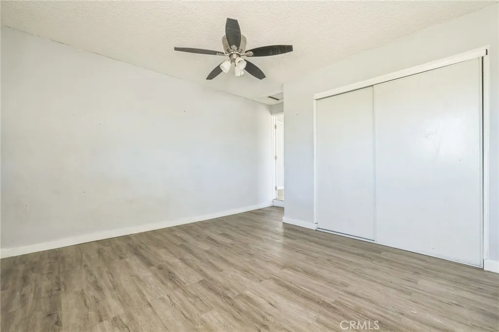 1561 Old Woman Springs Road, Yucca Valley, California 92284 home-pic-26