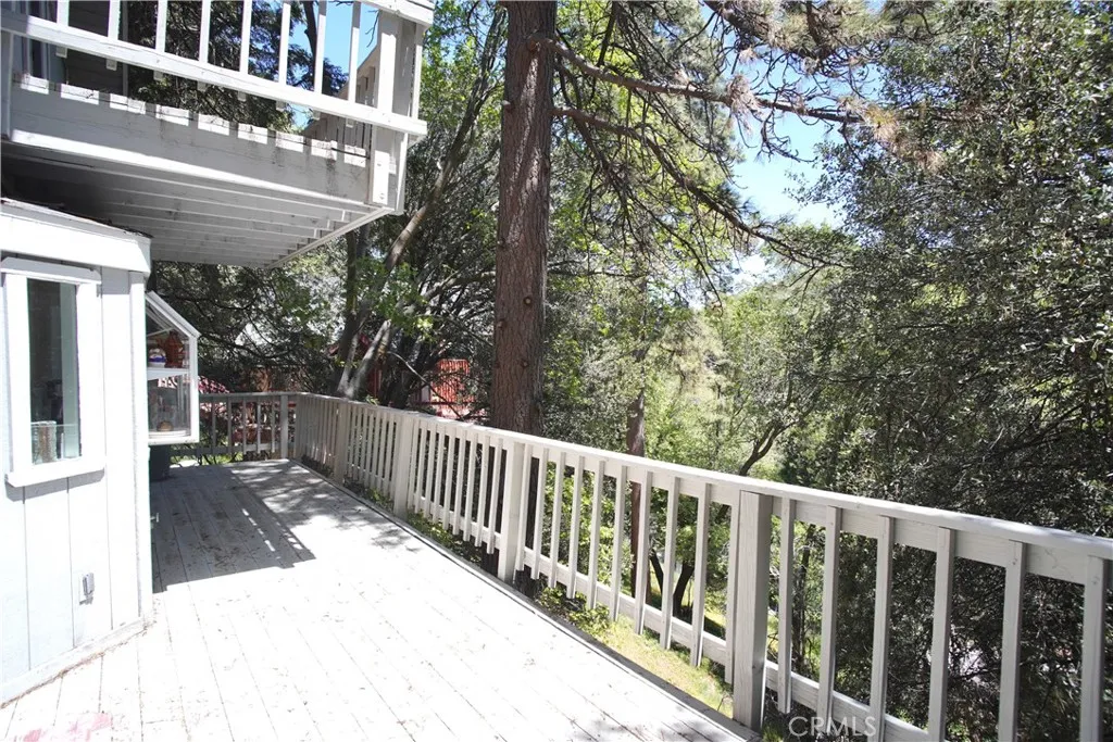 319 Dorn Drive, Crestline, California 92325 home-pic-22
