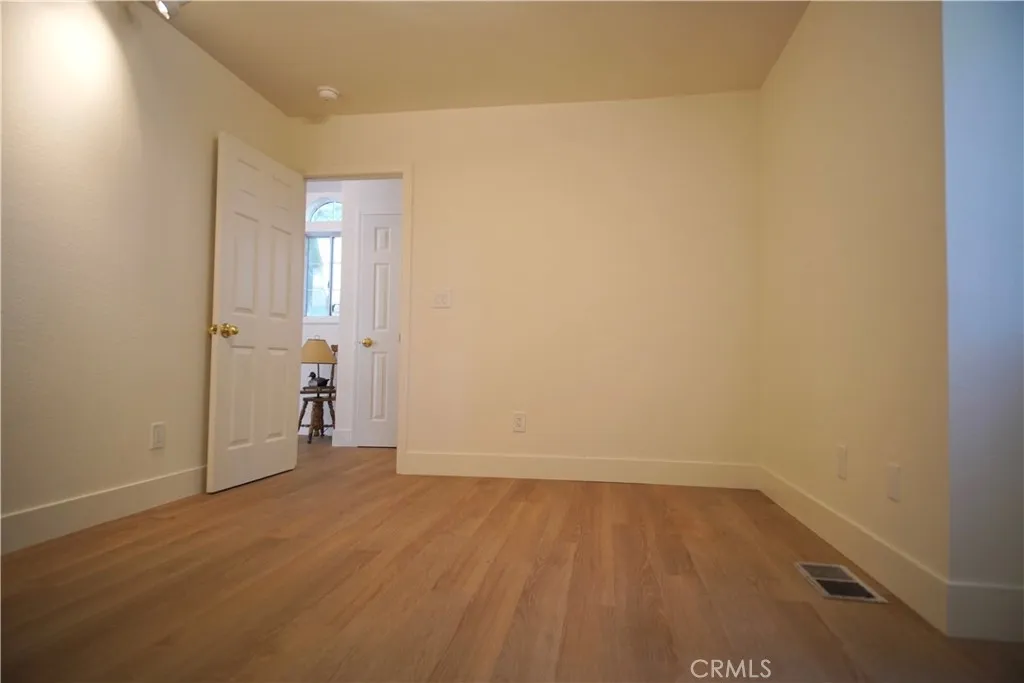 319 Dorn Drive, Crestline, California 92325 home-pic-12