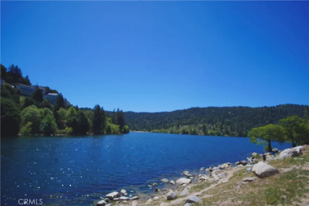 319 Dorn Drive, Crestline, California 92325 home-pic-25