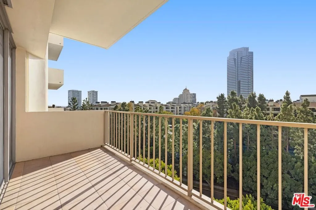 2170 Century Park E 908, Los Angeles, California 90067 home-pic-6