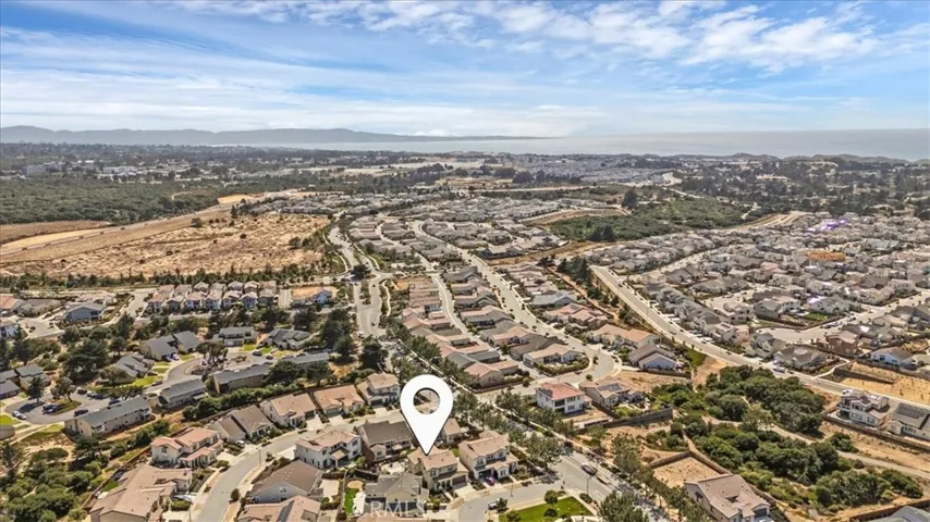 586 Braden Way, Marina, California 93933