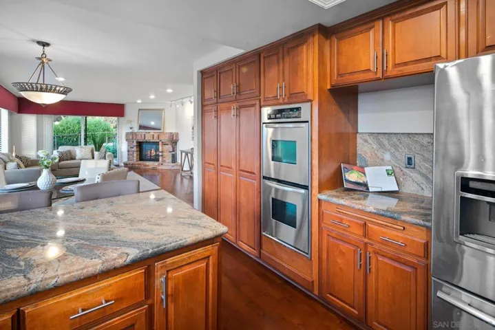1586 Kimberly Woods Dr, El Cajon, California 92020