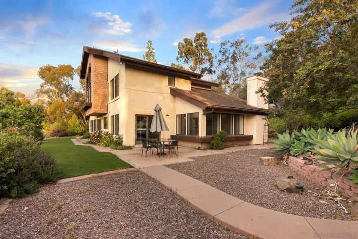 1586 Kimberly Woods Dr, El Cajon, California 92020