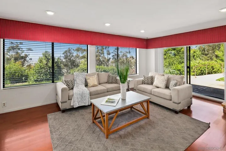 1586 Kimberly Woods Dr, El Cajon, California 92020