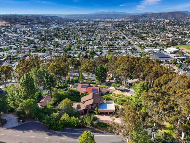 1586 Kimberly Woods Dr, El Cajon, California 92020