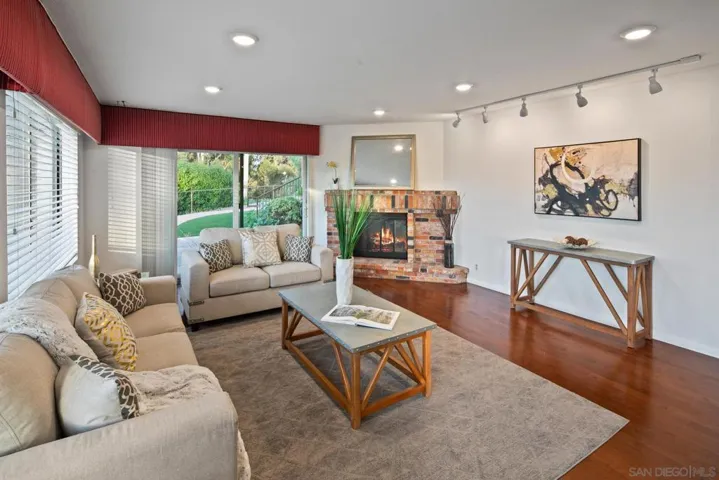 1586 Kimberly Woods Dr, El Cajon, California 92020