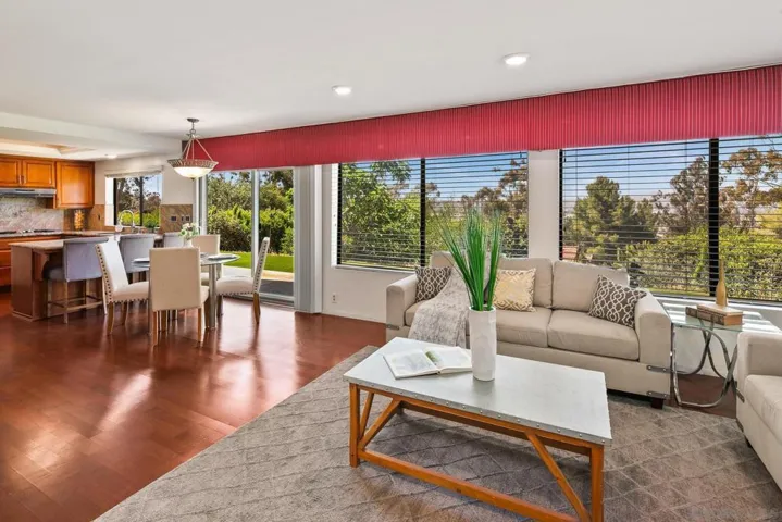 1586 Kimberly Woods Dr, El Cajon, California 92020