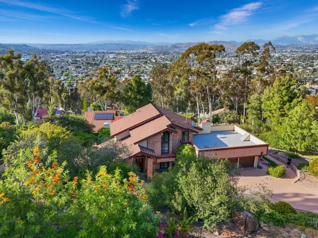 1586 Kimberly Woods Dr, El Cajon, California 92020