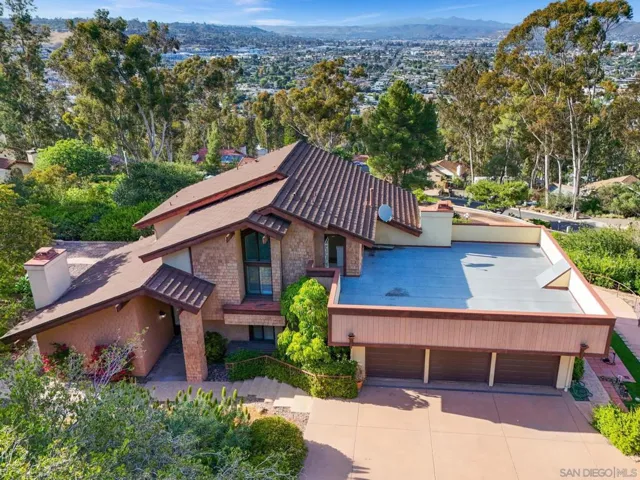 1586 Kimberly Woods Dr, El Cajon, California 92020