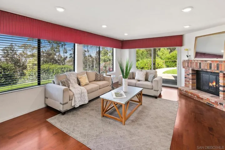 1586 Kimberly Woods Dr, El Cajon, California 92020
