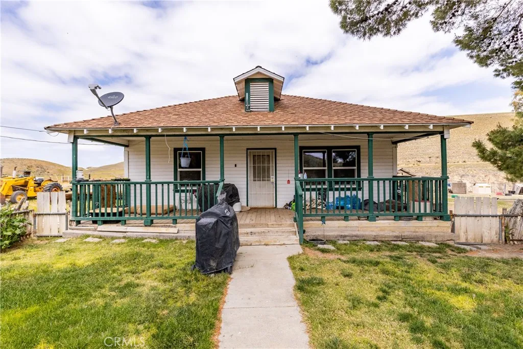 8050 Bitterwater Road, Shandon, California 93461 home-pic-12