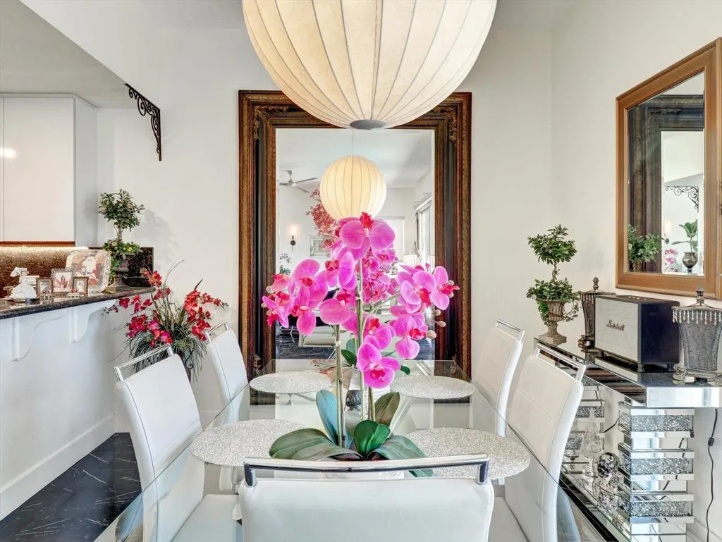 111 Augusta Drive, Rancho Mirage, California 92270 home-pic-11