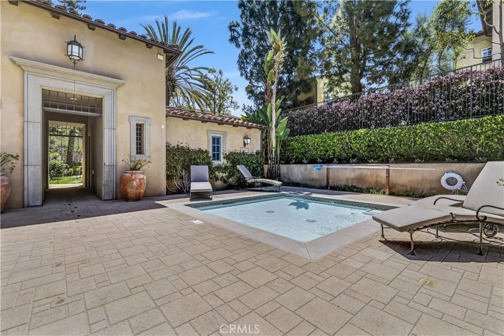 86 Canyoncrest, Irvine, California 92603 home-pic-50