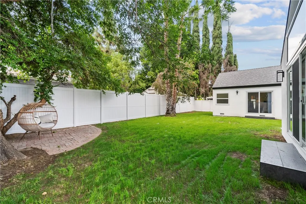 7307 Forbes Avenue, Lake Balboa, California 91406 home-pic-42