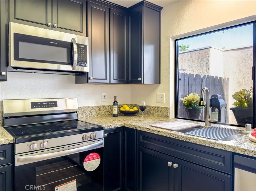 1663 Gatewood Court, Brea, California 92821 home-pic-11
