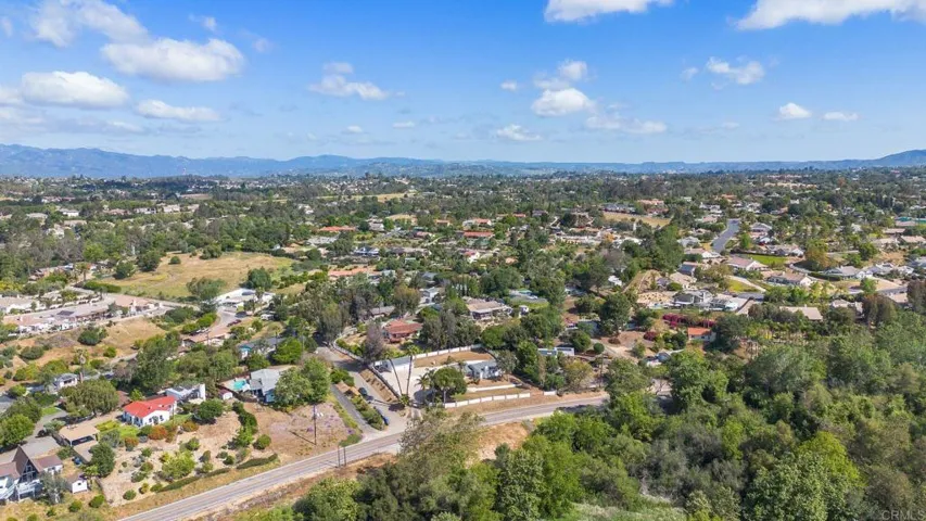 2125 S Stage Coach Lane, Fallbrook, California 92028